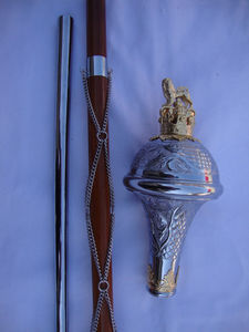 หัวกระบองกลองเมเจอร์แบบเรียบ พร้อมด้ามจับและแท่งไม้ หัวกระบองกลองเมเจอร์แบบมีลายนูนเคลือบโครเมียม/แท่งไม้ หัวกระบองกลองเมเจอร์สำหรับวงดนตรี - Product Image 4