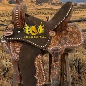 Silla de montar western de cuero genuino nueva, hecha a mano, ligera, con adornos florales y detalles en verde azulado, para carreras de barriles, con asiento profundo y portátil. - Product Image 1