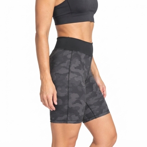 Short de compression pour femme, coupe athlétique confortable, contrôle de l'humidité, tissu respirant et très extensible, idéal pour l'entraînement. - Product Image 4