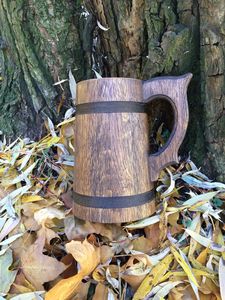 Chope à bière en bois rustique - Product Image 2