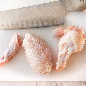 ปีกไก่แช่แข็งออร์แกนิกคุณภาพสูง พรีเมียม น้ำเกลือน้อย บรรจุภัณฑ์แบบขายส่ง สดใหม่ สะอาด ราคาสุดคุ้ม - Product Image 1