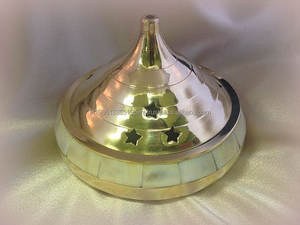 Brûleur d'encens en laiton doré personnalisé en gros de haute qualité avec incrustation de vadrouille Porte-encens en laiton en gros Porte-parfum de luxe - Product Image 4