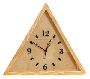 Belle horloge murale en bois de style moderne, faite à la main, de forme triangulaire, pour la décoration de la maison, du bureau et du studio, idéale pour le salon - Product Image 1
