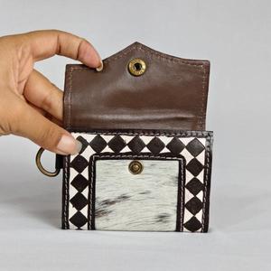 Tarjetero de Cuero Genuino con Cierre a Presión, Diseño Geométrico Hecho a Mano, Estilo Vintage, Cartera Corta para Mujer - Product Image 4