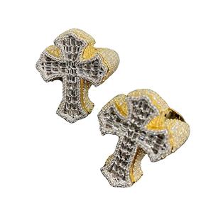 Anillo de cruz con diamantes chapado en oro de 18 quilates para hombre, corte baguette, estilo religioso - Product Image 1