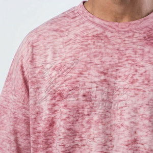 T-shirt long surdimensionné élégant pour hommes, conçu pour le streetwear décontracté, tissu doux et confortable, respirant, respectueux de l'environnement - Product Image 6