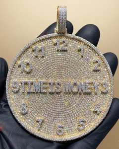 จี้ Iced Out Time Is Money ประดับโมอิสซาไนต์ เงินแท้ 925 ชุบทอง 18K รูปทรงนาฬิกา ดีไซน์ฮิปฮอป สำหรับผู้ชาย - Product Image 6