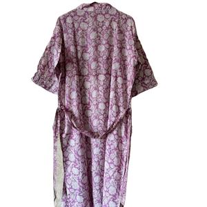 Robe kimono d'été en coton faite à la main avec imprimé bloc pour demoiselle d'honneur, séchage rapide, col en V, longueur complète, manches longues - Product Image 1