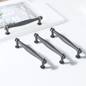 OEM Available Zinc Alloy Cabinet Handle Vintage <b>Rustic</b> Curved Drawer Pull for Kitchen Bathroom Dining Room Nightstand Furniture - Product Image 3