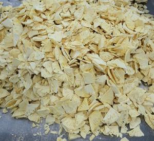 สับปะรดอบแห้งแบบแช่แข็ง ยี่ห้อ OEM ผลิตในเวียดนาม ชิ้นสับปะรดเขตร้อน สำหรับใช้ในอุตสาหกรรมอาหาร ท็อปปิ้ง รสหวาน - Product Image 2