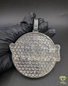 Pendentif personnalisé « DEZNY » entièrement serti de diamants de laboratoire VVS en argent sterling 925, bijoux hip-hop - Product Image 6