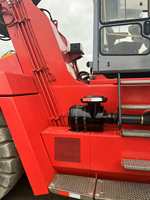 Nouvel arrivage : Chariot élévateur à conteneurs Kalmar DRT450 d'occasion, transpalette télescopique Kalmar, capacité 45 tonnes, à vendre