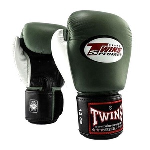 Guantes de Boxeo Twins de Alta Calidad de 8 oz a 16 oz, para Entrenamiento Profesional de Muay Thai, con Cuero Vacuno, Logotipo Personalizado y Función de Golpeo - Product Image 2