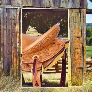 TI101OA052 Silla de montar western de cuero inglés personalizada con marca, asiento suave, armazón de fibra de vidrio y herrajes de acero inoxidable - Product Image 3