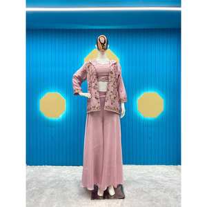 Conjunto de traje de fiesta de diseñador para mujer Hermosa parte superior e inferior adornada de Koti - Product Image 4