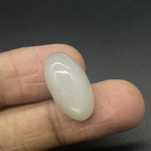 HAYAAT GEMS Piedra de Luna Blanca Natural Genuina de 13.30 Quilates, Corte Marquesa Cabujón, con Iridiscencia, de la India (Rajasthan) - Product Image 4