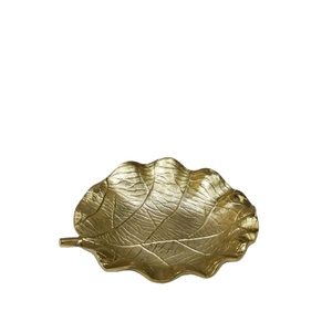 Hotels Supplies Brass Platter Serving Tray Common Design Large <b>Leaf</b> Platter Luxury Gold Tray for Decoration Wedding & Birthday - Product Image 4