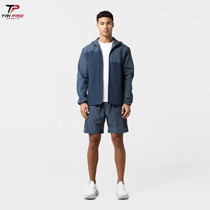 Conjunto Deportivo Ligero y Transpirable 2026, Chaqueta Cortavientos con Capucha y Pantalones Cortos, Traje de Dos Piezas para Hombre, Ropa Deportiva para Exteriores - Product Image 2