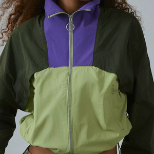 Veste à capuche réfléchissante verte pour homme avec fermeture éclair, vêtement décontracté pour l'extérieur, saison automne, en nylon - Product Image 6