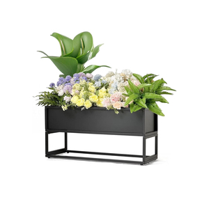 Jardinera Elevada de Lujo con Soporte, Fabricada en Metal Resistente para una Exhibición Elegante de Plantas en Interiores y Exteriores - Product Image 1