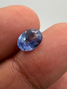 Zafiro Azul Natural de 1.68 Quilates, Corte Ovalado de 8x6x4mm, Gema Preciosa Suelta Facetada con Juego de Color, Zehra Gems para Joyería de Ceilán - Product Image 1