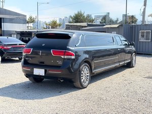 รถศพสีดำ มือสอง ปี 2014 รุ่น MKX Stretch Limousine แบบยาว ขับเคลื่อน 4 ล้อ สำหรับงานศพ - Product Image 2
