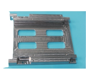 Fabricación de metal de precisión personalizada Acero inoxidable y aleación de aluminio Mecanizado CNC Fresado Alambre EDM Servicios de brochado - Product Image 3