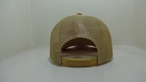 Gorra Trucker Personalizada al por Mayor, Color Naranja Quemado, 6 Paneles, Malla Estructurada, Perfil Medio, Visera Precurvada, con Lindo Logotipo Bordado de Gato - Product Image 5