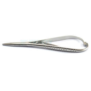 Portaagujas Mathieu de Diseño Ergonómico para Cirugía Clínica - Product Image 2