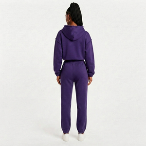 Conjunto Deportivo de Mujer con Sudadera Corta con Cierre Frontal y Pantalones de Chándal, Top Corto con Bordado Chenille de Manga Larga, Ropa de Invierno, Felpa de Algodón 450 - Product Image 2