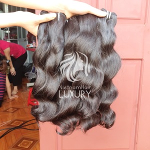 Cabello Humano Virgen Remy Vietnamita con Ondas Naturales y Ondas Profundas Sueltas - Venta al por Mayor - Product Image 4