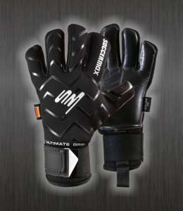 Gants de gardien de but professionnels en latex allemand de haute qualité, fabriqués au Pakistan, avec protection des doigts personnalisée, gants de football. - Product Image 4