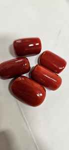 Coral rouge naturel italien de forme ovale, pierre précieuse de qualité supérieure, pierre précieuse en vrac pour la fabrication de bijoux - Product Image 2