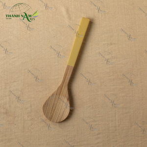 Cucharas de bambú tradicionales elegantes Utensilios de cocina clásicos de 10ml de capacidad para servir platos tradicionales para obsequios - Product Image 1