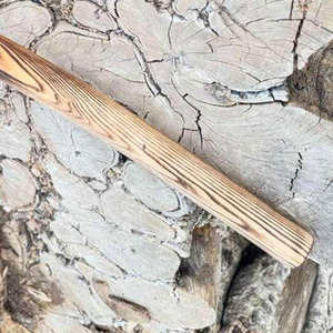 ขวานเหล็กคาร์บอนเกรดอุตสาหกรรมทำมือ พร้อมด้ามไม้ยาว สำหรับการเอาชีวิตรอดกลางแจ้งและการทำงานไม้ ขวานยาวไวกิ้ง - Product Image 5