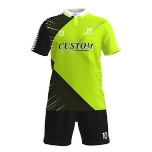 Vêtements de sport confortables pour hommes, uniforme de football 100% polyester, uniforme de football sur mesure pour hommes - Product Image 2