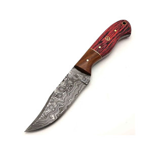 Cuchillo de Caza Duradero de Acero de Damasco con Mango de Madera para Actividades al Aire Libre como Camping, Senderismo, Pesca y Bushcraft - Product Image 1