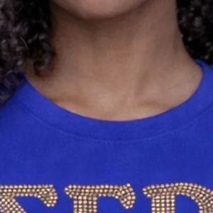 Camiseta Casual de Moda Universitaria para Mujer, Inspirada en la Hermandad, con Gráfico de Diamantes de Imitación y Cuello Redondo, Manga Corta, Modelo Bling Tee Sparkle - Product Image 2