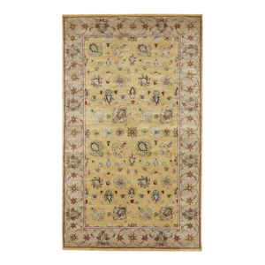 Tapis traditionnel à accents floraux en laine et soie noué à la main, beige chaud, à poils ras, 10' x 14' - Product Image 2