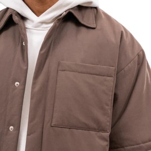 Chemise rembourrée à manches courtes pour homme, coupe moderne et ample, style streetwear décontracté, légère, surchemise d'été, couleur unie, haut tendance - Product Image 3