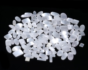 ยิปซั่มธรรมชาติ Selenite คริสตัลอัญมณีสําหรับเครื่องประดับขายส่งจํานวนมากโปร่งใสคริสตัล Healing Spritual หินสีขาว - Product Image 2