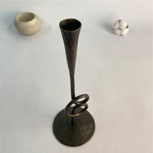 Candelabro Espiral de Hierro Forjado Hecho a Mano de Alta Calidad, Moderno y Lujoso, Portavelas Decorativo de Metal para Decoración de Interiores del Hogar - Product Image 2
