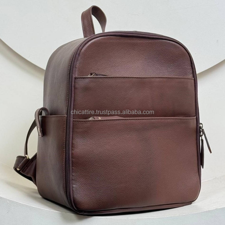 สีน้ำตาล