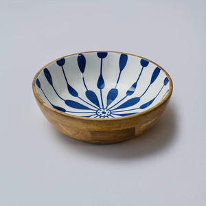 Cuenco de madera de gran calidad a precio razonable con trabajo de esmalte para accesorios tradicionales del hogar que realzan el interior - Product Image 1