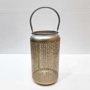 Lanterne décorative de Noël moderne en verre et métal doré, faite à la main, avec crochet de suspension pour bougie - Product Image 4