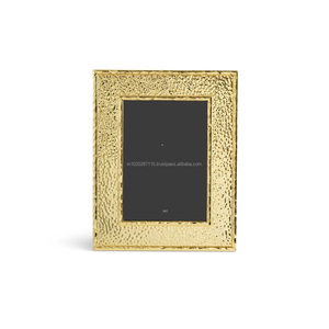 Marco de fotos de metal hecho a mano para decoración moderna del hogar con acabado duradero, opción de regalo perfecta para familias - Product Image 5