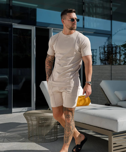 Conjunto de Camiseta y Pantalones Cortos de Gran Tamaño, 100% Algodón, Estilo Urbano, Transpirable, Tallas Grandes, Personalizable en Color - Product Image 1