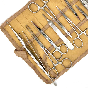 Juego de 13 Piezas de Instrumentos Básicos para Cirugía Menor, Pinzas y Tijeras Manuales de Acero Inoxidable, Kit con Certificación CE Clase I para Uso Hospitalario, Personalizado - Product Image 4