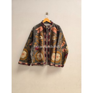 Hand Embroidered Floral <b>Pattern</b> Elegant Women's Velvet <b>Jacket</b> With Mandarin Collar Lantern Sleeve Winter Coat - Product Image 3
