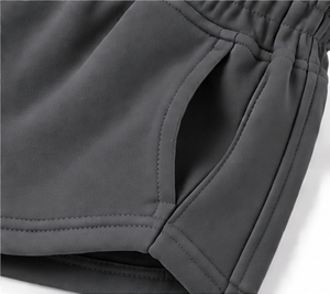 Shorts Deportivos para Mujer, Cintura Alta, Elásticos, Tejido de Poliéster de Secado Rápido, Bolsillos, Logotipo en la Pierna Derecha, Color Sólido - Product Image 6